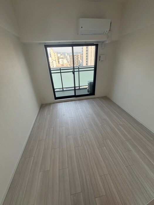 物件内観写真11　(居室)