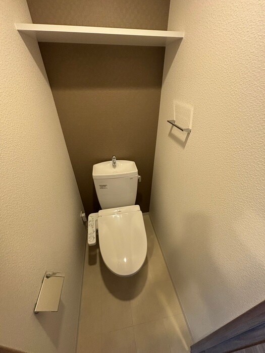 物件内観写真13　(トイレ)