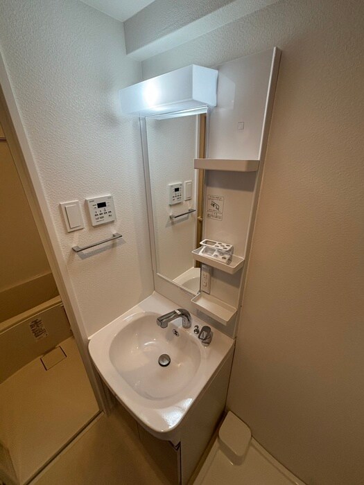 物件内観写真15　(洗面)