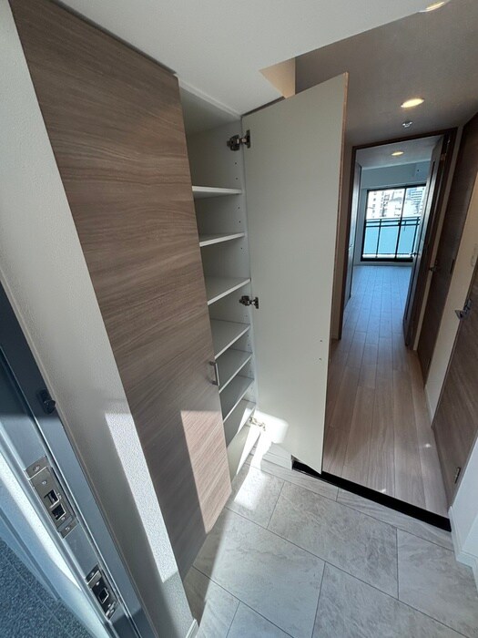 物件内観写真18　(靴箱)