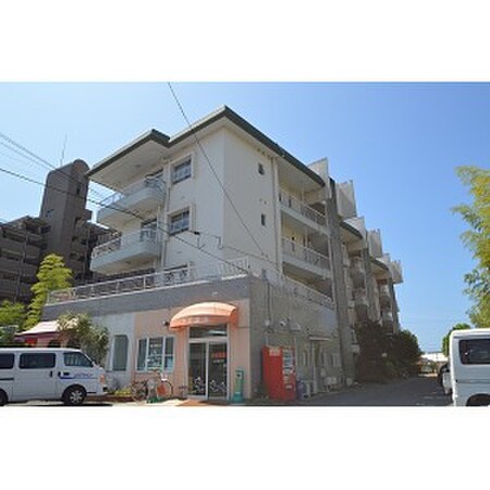 魚住コ－ポB(402)外観写真