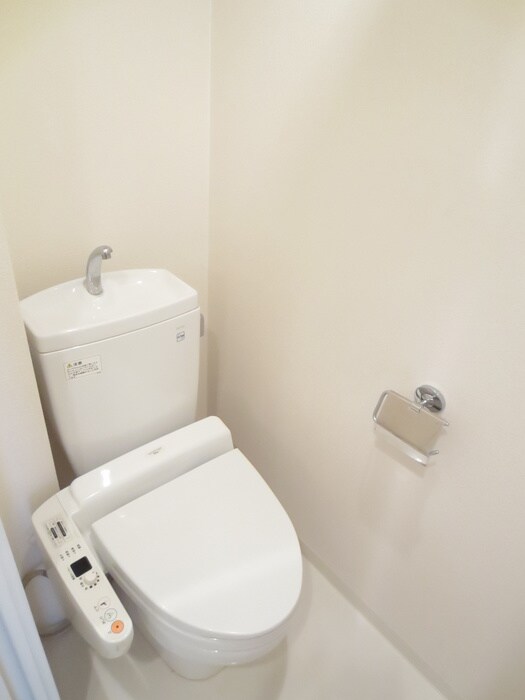 物件内観写真12　(トイレ)