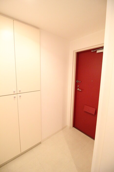 物件内観写真14　(玄関)