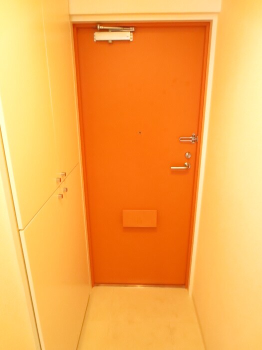 物件内観写真14　(玄関)