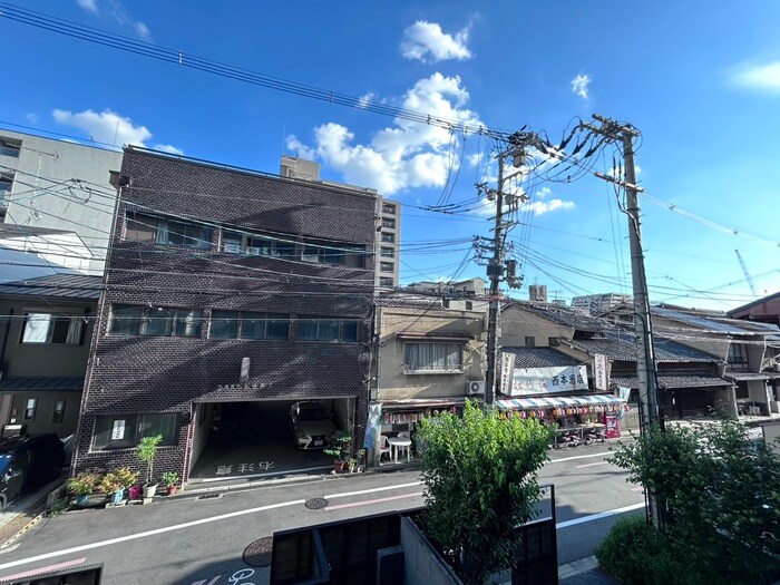 物件内観写真15　(室内からの展望)