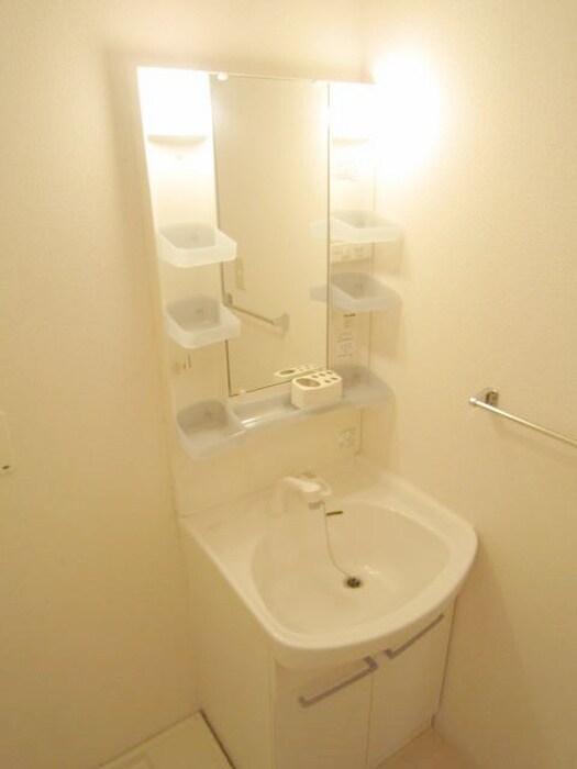 物件内観写真11　(洗面)