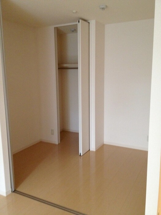 物件内観写真14　(居室)