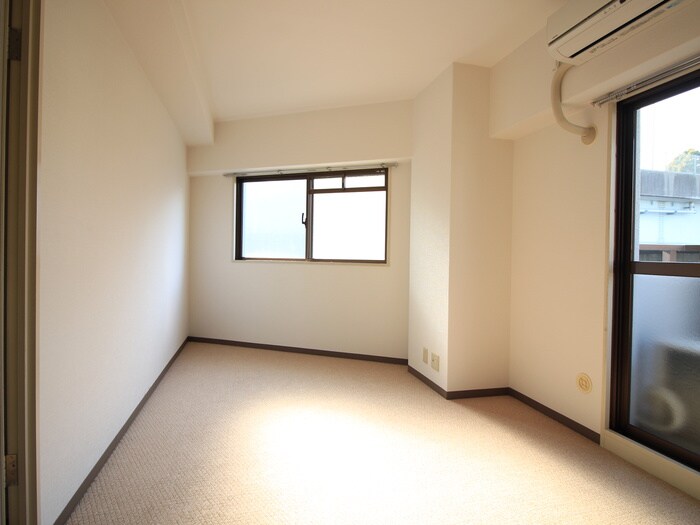 物件内観写真12　(居室)