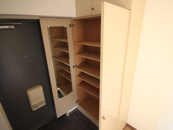 物件内観写真21　(靴箱)