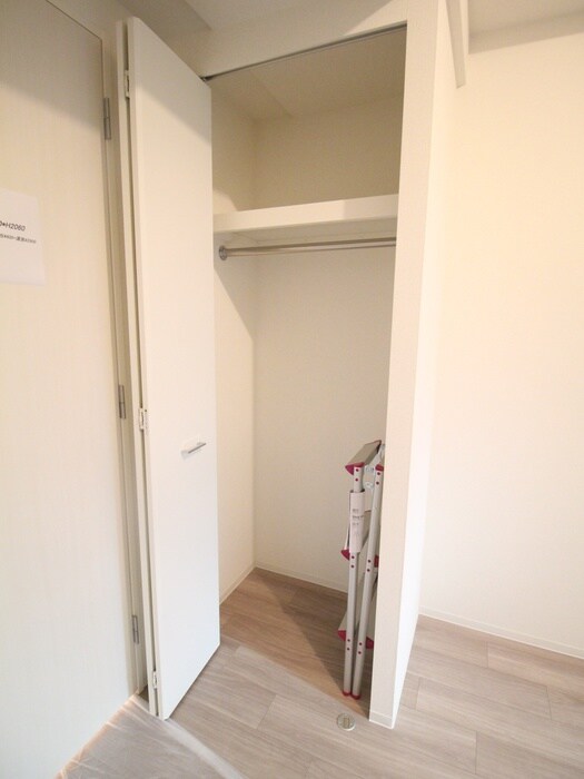 物件内観写真12　(収納)