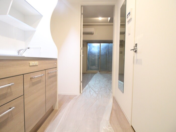 物件内観写真14　(廊下)