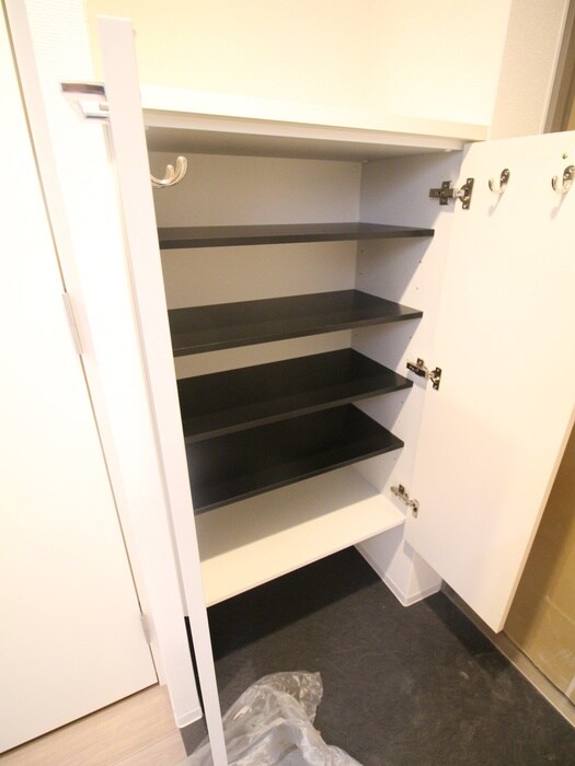 物件内観写真16　(靴箱)