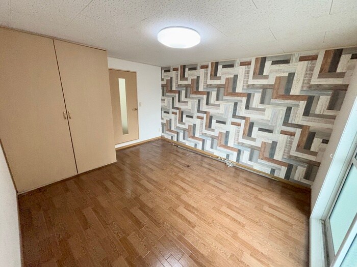 物件内観写真21　(居室)