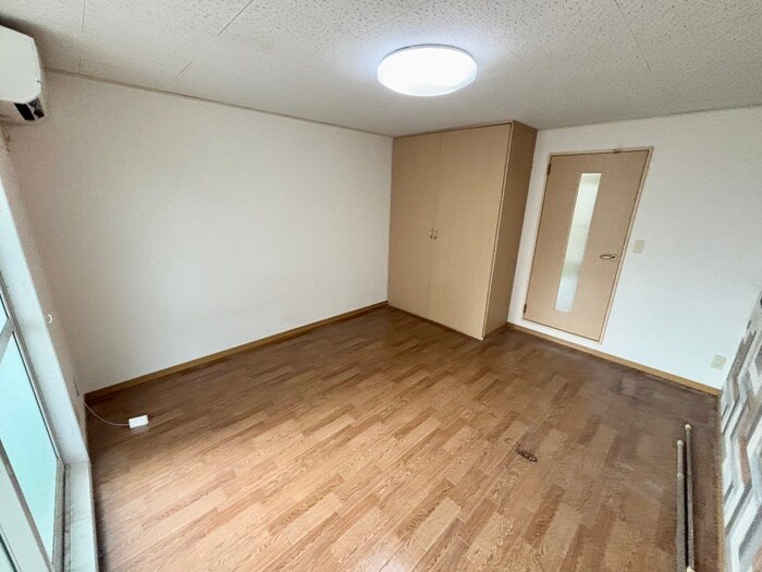 物件内観写真22　(居室)