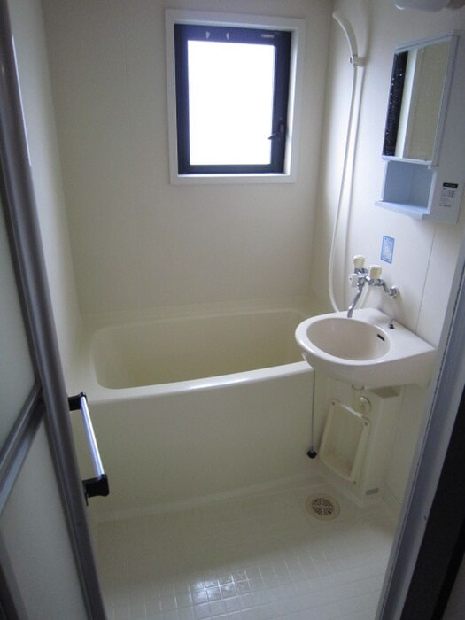 物件内観写真7　(バス／シャワールーム等)