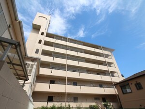 サン住吉川外観写真