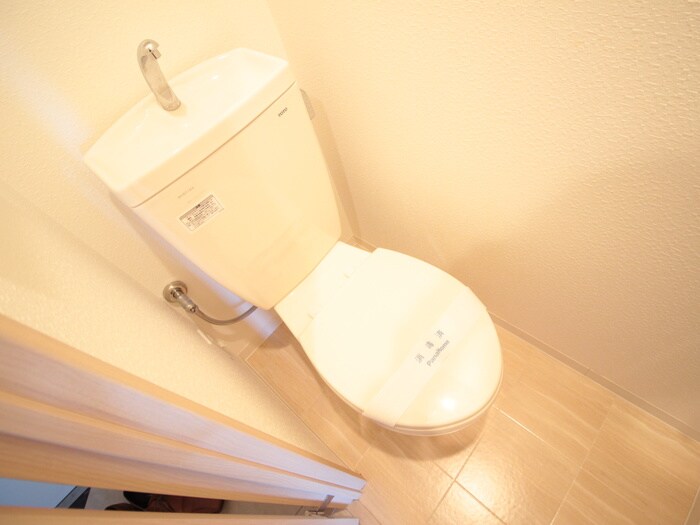 物件内観写真15　(トイレ)