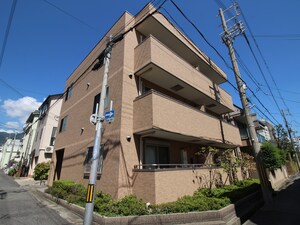 閑閑居外観写真