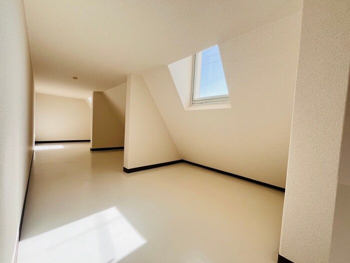 物件内観写真8　(ロフト)