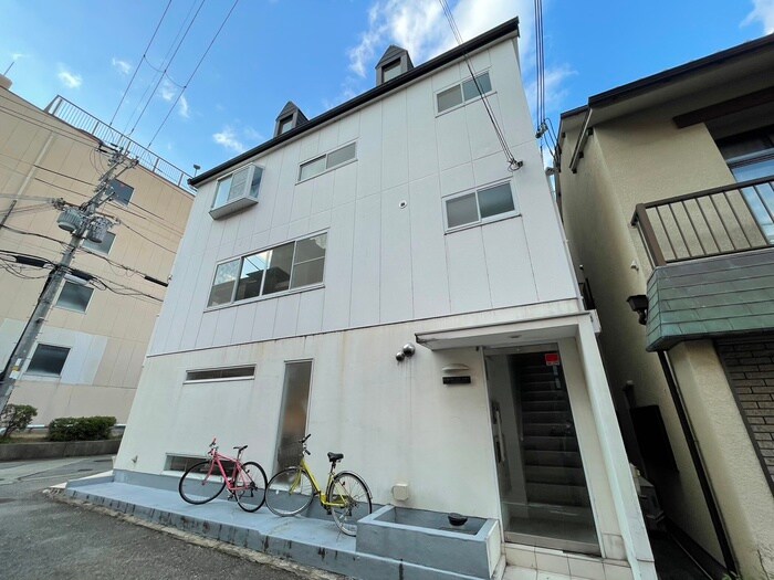 物件外観写真4　(外観写真)