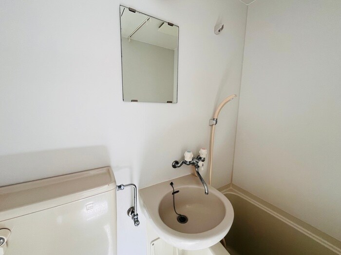 物件内観写真11　(洗面)