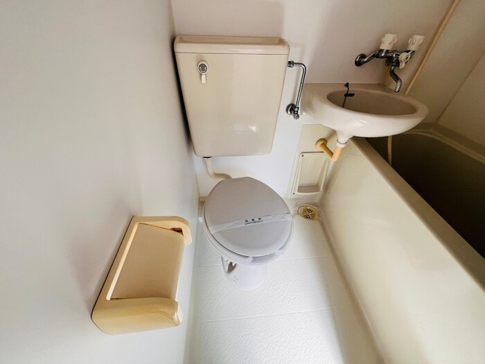 物件内観写真12　(トイレ)