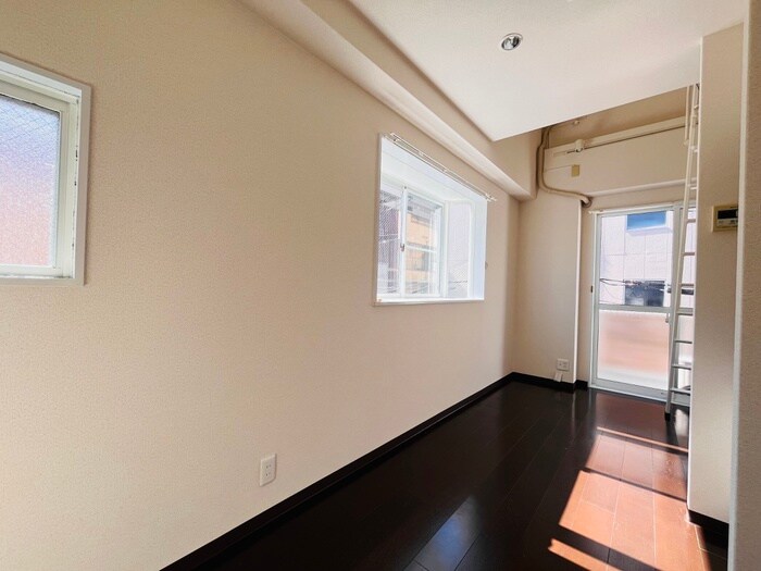 物件内観写真22　(居室)