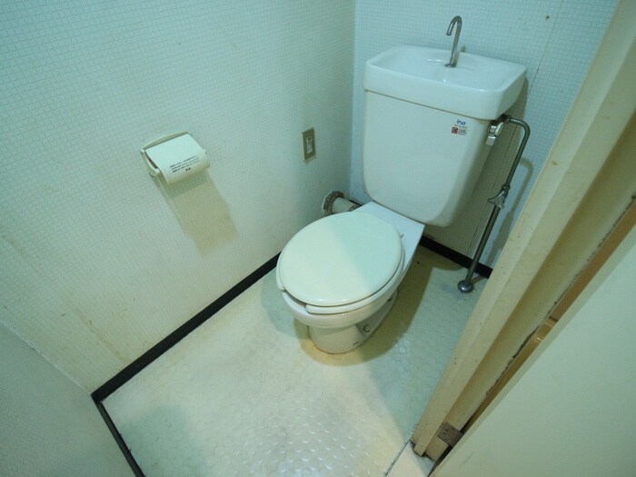 物件内観写真15　(トイレ)