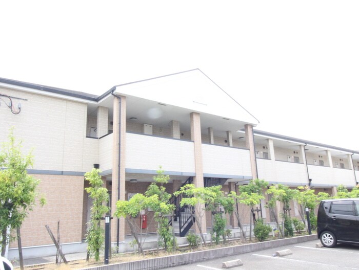 フジパレス式内町Ⅲ番館の物件外観写真