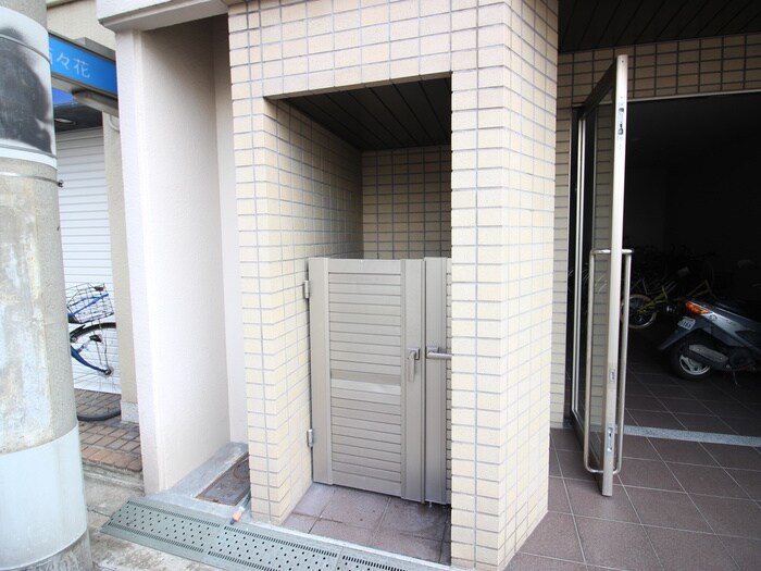 物件外観写真5　(建物設備)