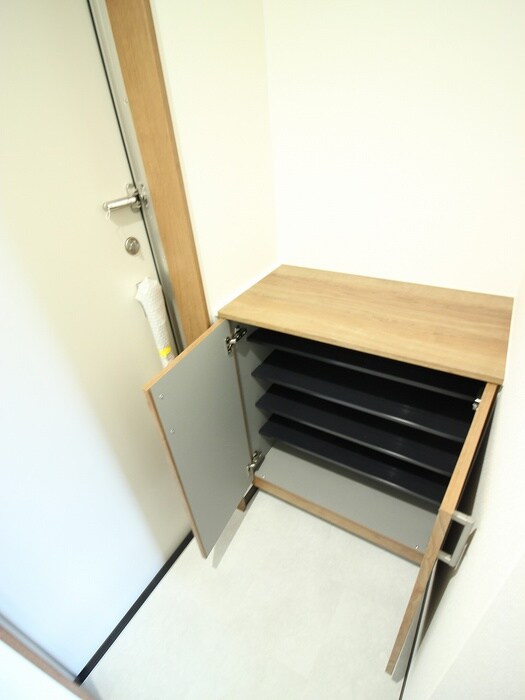 物件内観写真18　(靴箱)