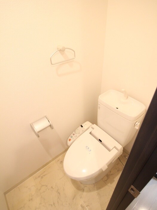 物件内観写真10　(トイレ)