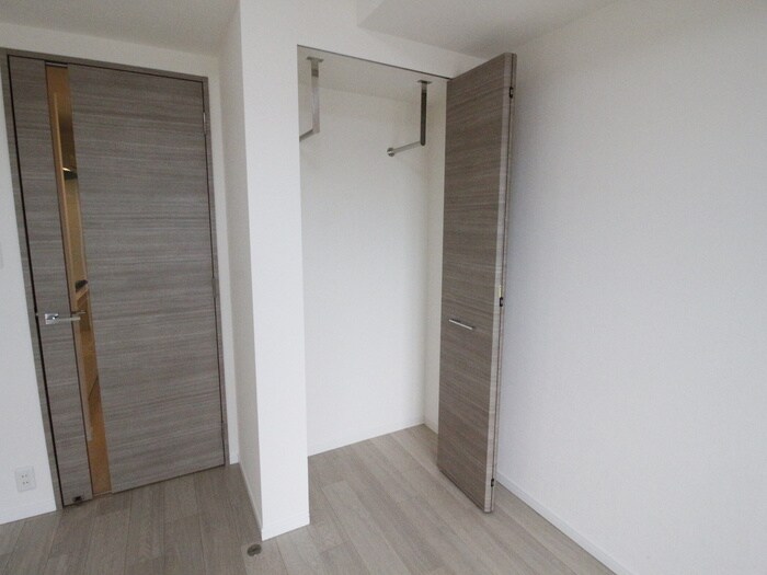 物件内観写真15　(収納)