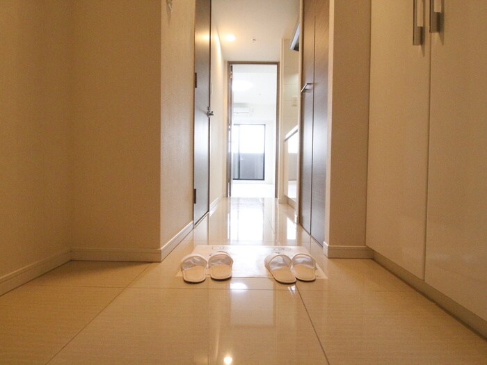 物件内観写真19　(廊下)