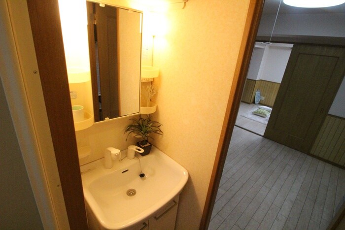物件内観写真11　(洗面)