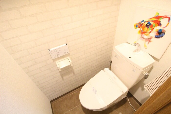 物件内観写真12　(トイレ)