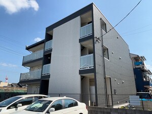 リブリ・茨木春日外観写真