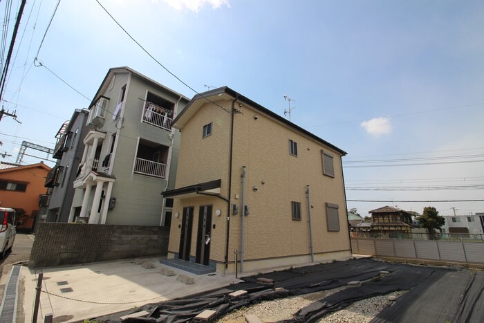 物件外観写真2　(外観写真)