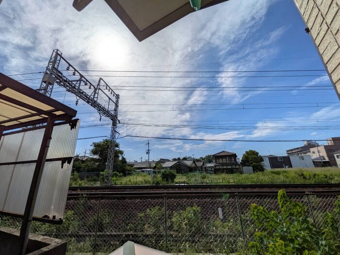 物件内観写真20　(室内からの展望)