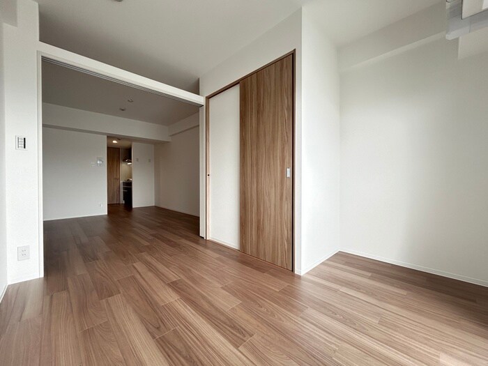 物件内観写真8　(居室)