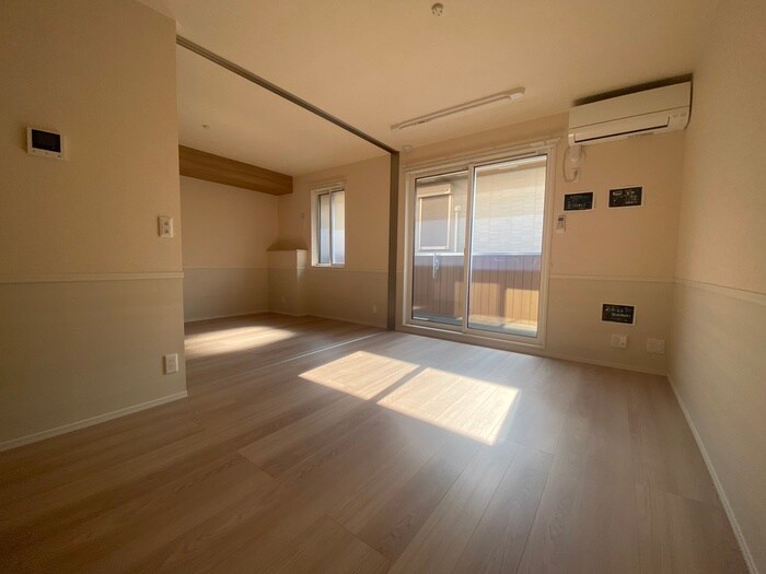 物件内観写真7　(居室)