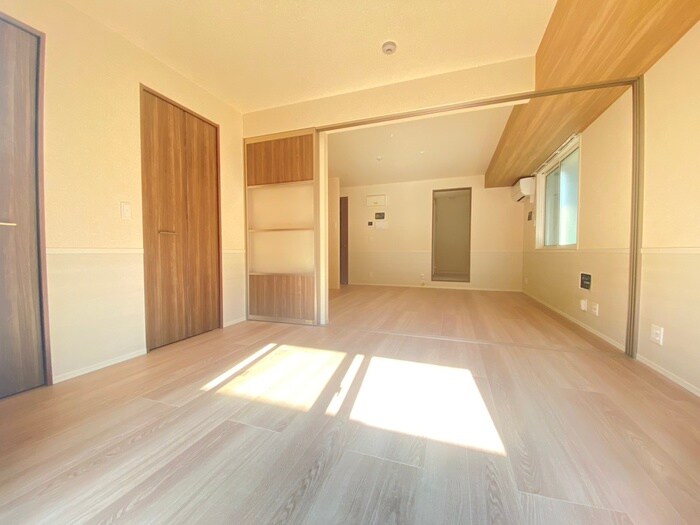 物件内観写真8　(居室)