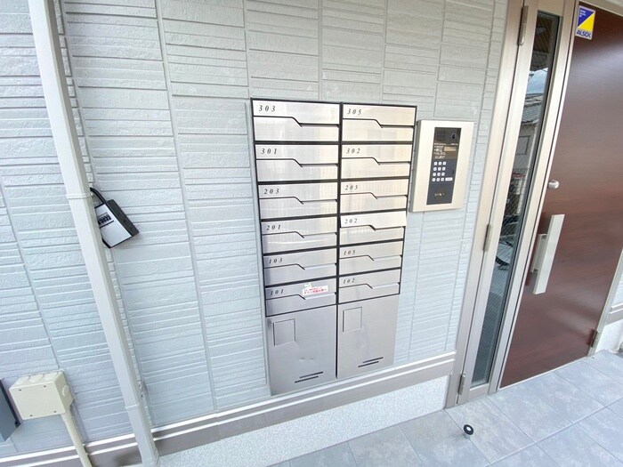 物件外観写真4　(建物設備)