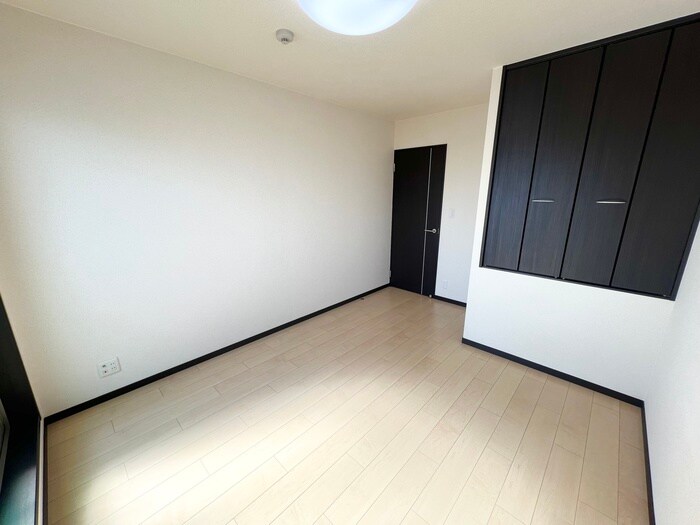 物件内観写真6　(居室)