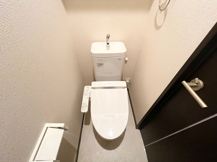 物件内観写真13　(トイレ)