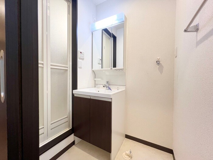 物件内観写真14　(洗面)