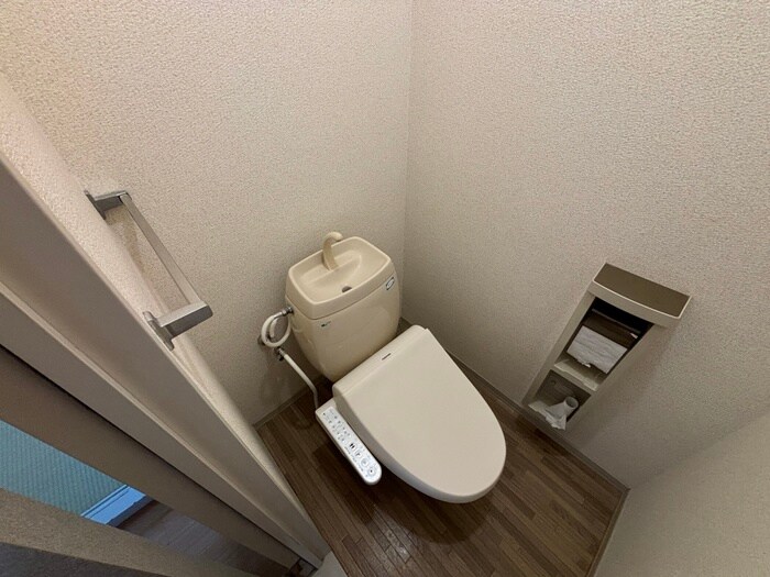 物件内観写真9　(トイレ)