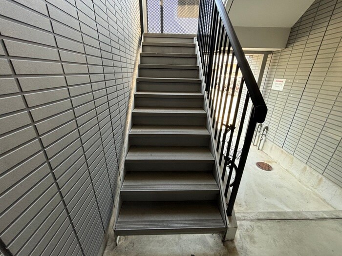 物件外観写真6　(建物設備)