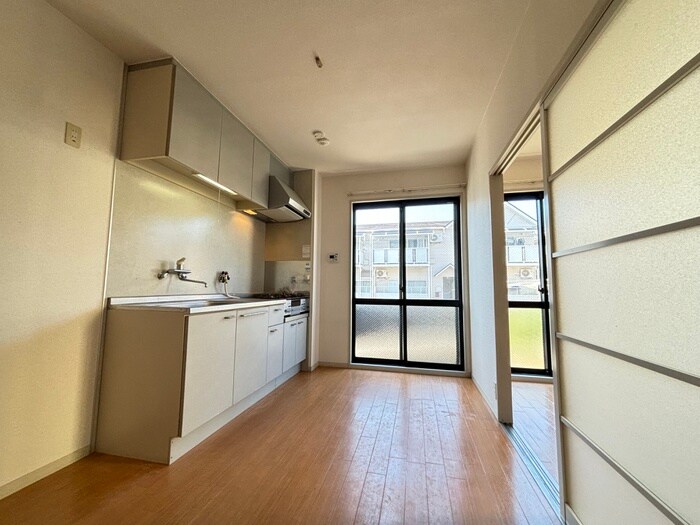 物件内観写真13　(居室)