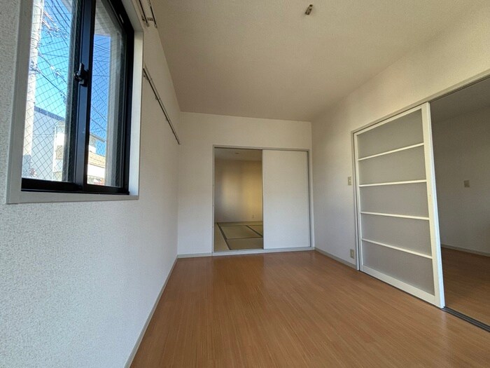 物件内観写真15　(居室)